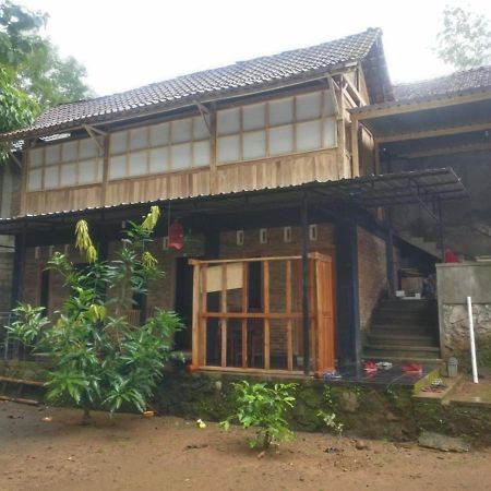 Homestay Kurnia Бантул Экстерьер фото